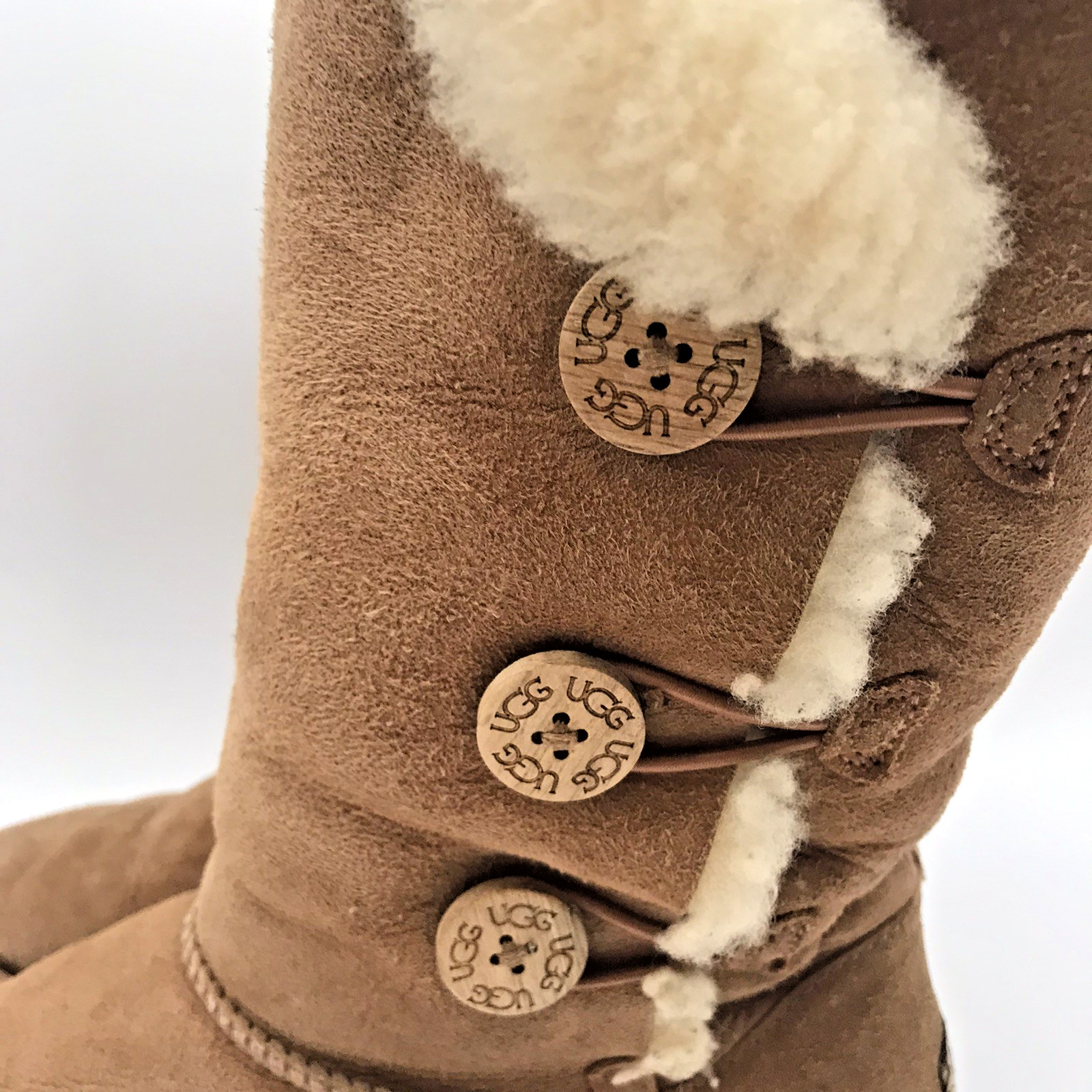 UGG Australia Chestnut Bailey Button Triplet Wint… - image 11