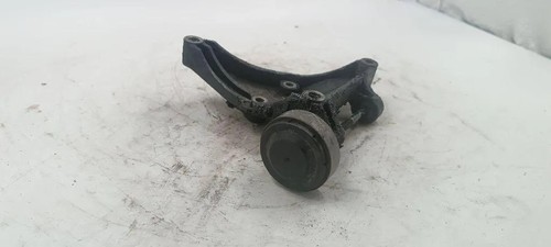 AUDI A4 Avant 8E5, B6 Klimakompressorhalterung 059260885 2.50 Diesel 31485749