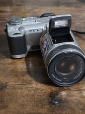 Sony Cyber-shot DSC-F717 5.0MP Digital Camera - TESTED WORKING - W/ Canon Case