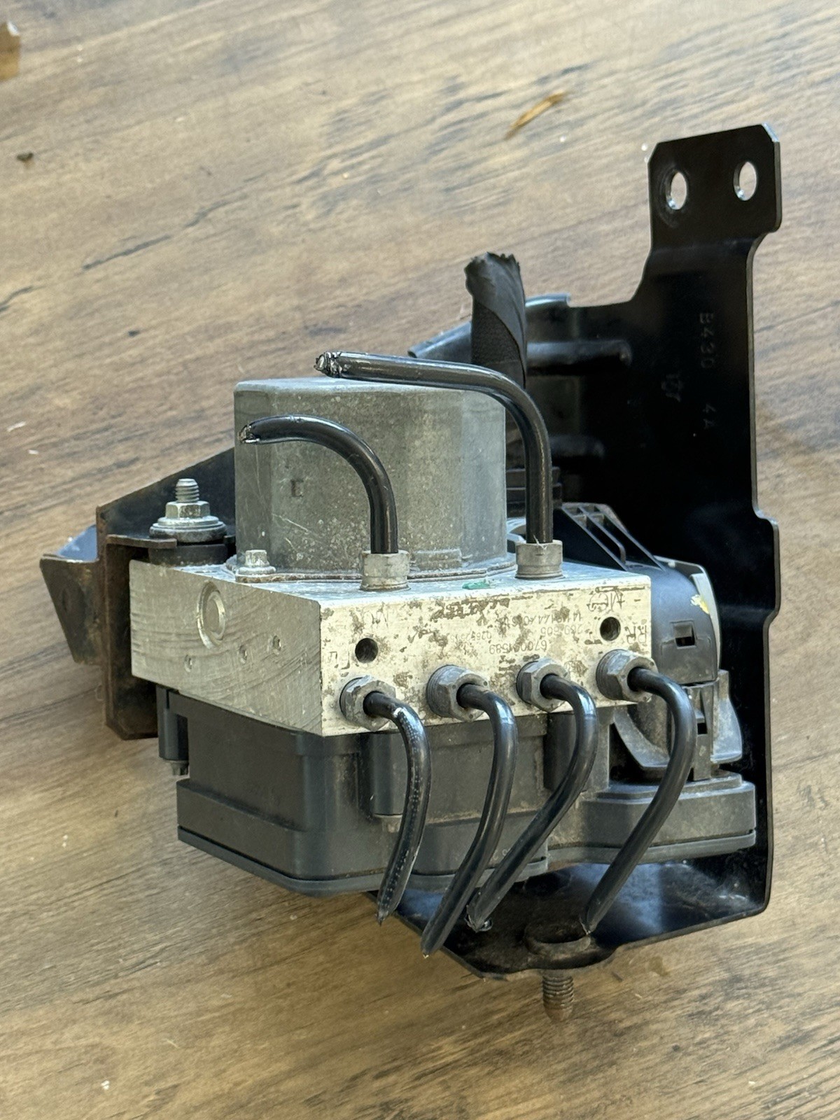 2014-2017 Maserati Ghibli OEM ANTI LOCK ABS BRAKE PUMP 670031589