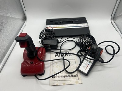 ATARI VCS 2600 Jr. Spielkonsole   Original Controller + Quickjoy 3 Supercharger