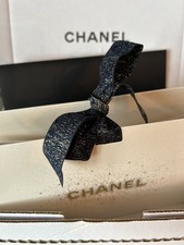 Chanel Limited Edition Gold Weihnachten 2023 Verpackung Geschenktüte Box & Band