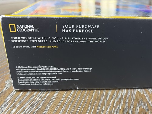 National Geographic Stunning Science Chemistry Set (45 Experiments) STEM - Picture 4 of 12