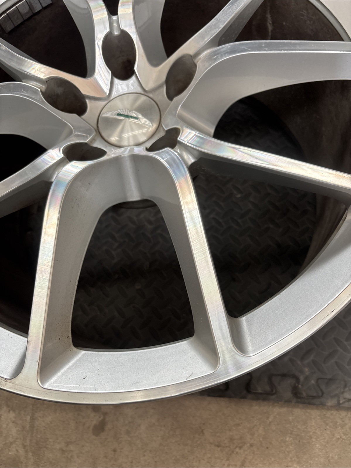 Aston Martin Rapide S 20" rim OEM 2013-2018 Oem 20x11 Rear Wheel