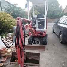 Volvo EC18D digger/excavator + full set 4 buckets, low hours