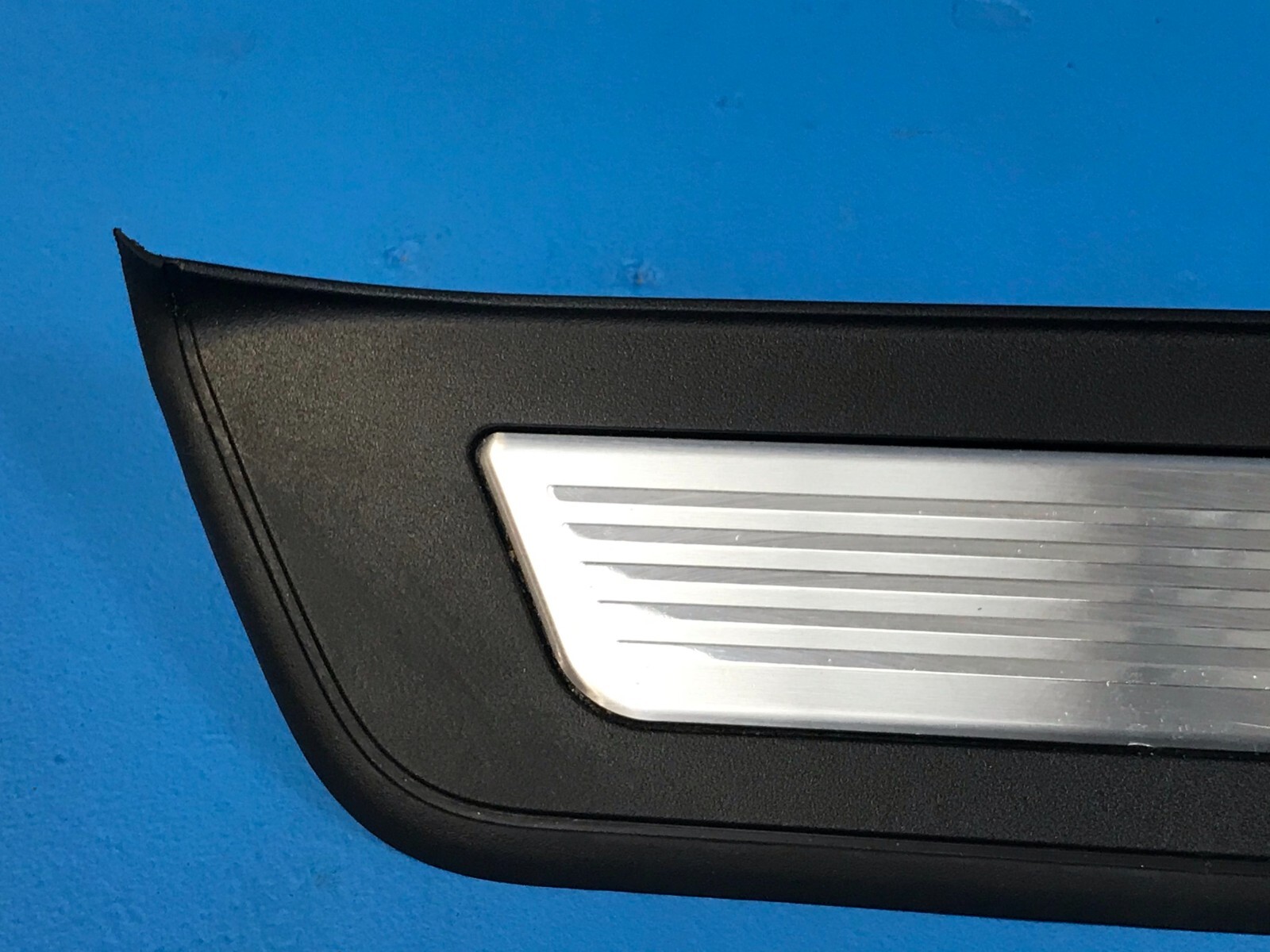 1117 BMW F10 528I 535I 550I MSPORT FRONT DOOR SILL SCUFF PANELS