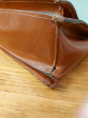 Vintage Brown Italian Leather Handbag / Satchel, Made in Republic of Ireland - Picture 8 of 12
