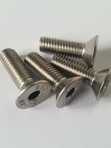 Triumph Trophy Tiger Trident 900 1200 92 - 98 Brake Master cylinder screws x 4 - Picture 4 of 5