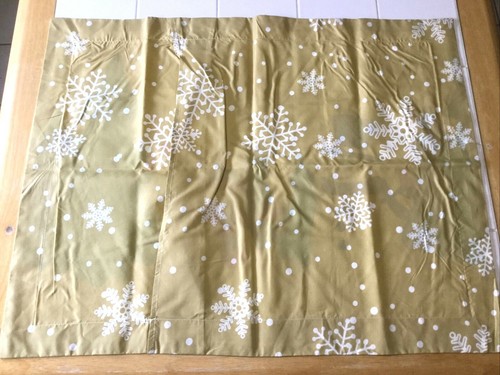Winter Snowman Standard Pillow Sham Polyester NWOT - Picture 2 of 7