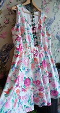 Vintage style white pink & orange floral occasion dress size 22 Yours