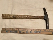 MADE IN USA - VINTAGE DUNLAP 10 OZ TACK HAMMER