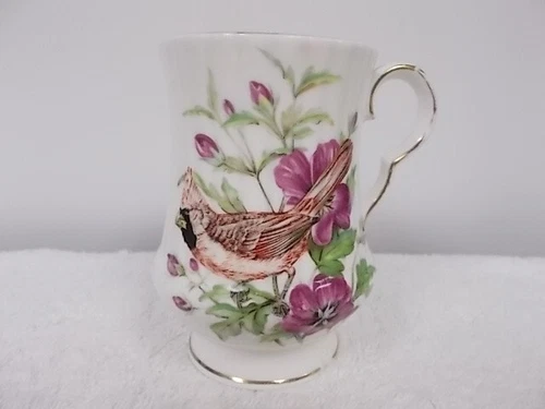 Royal Windsor Bone China Cardinal Red Bird Flowers Coffee Tea Cup Mug - Chip