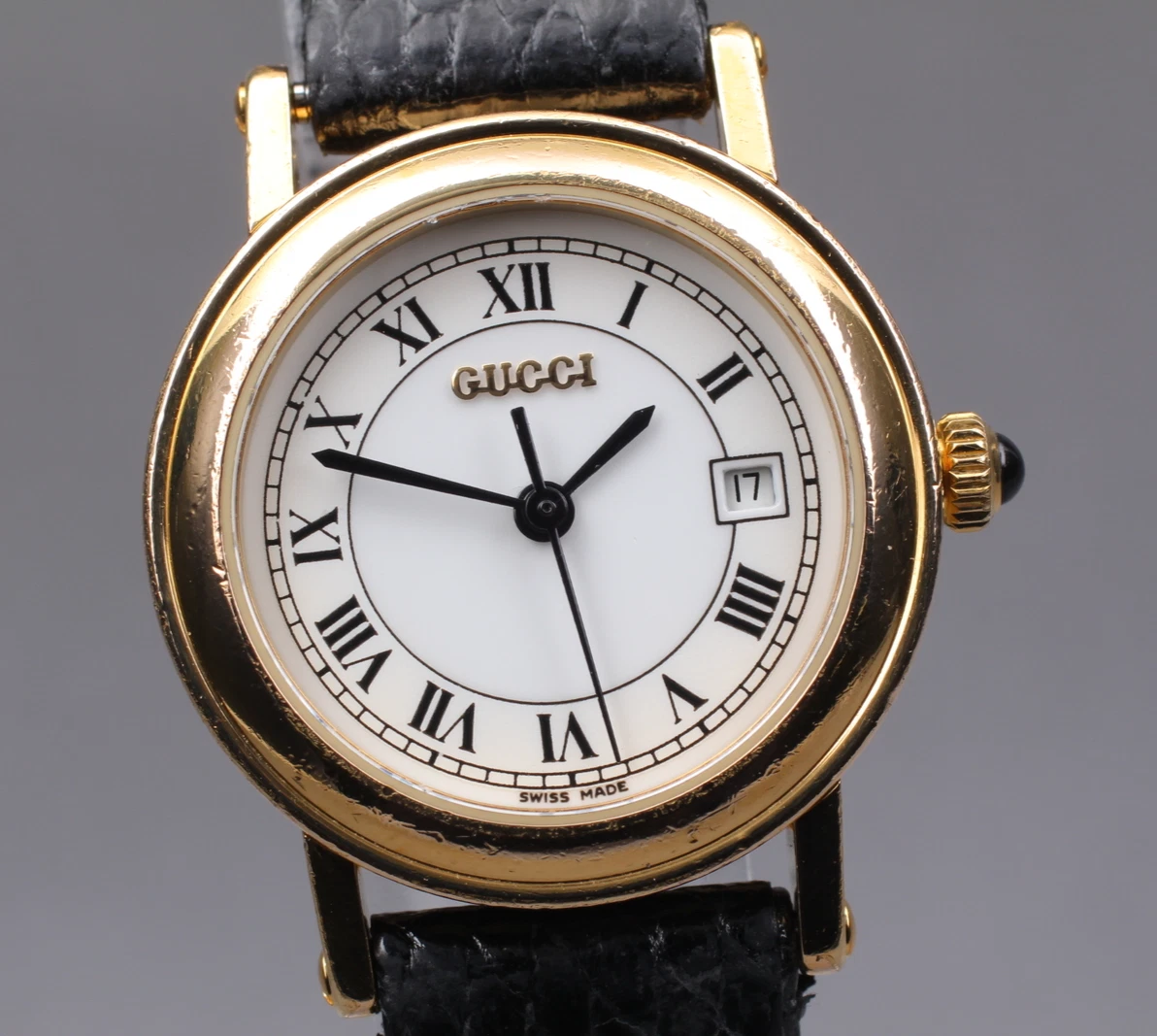 [Presque comme neuve] Montre femme vintage GUCCI 7200L 26mm or romain quartz du Japon