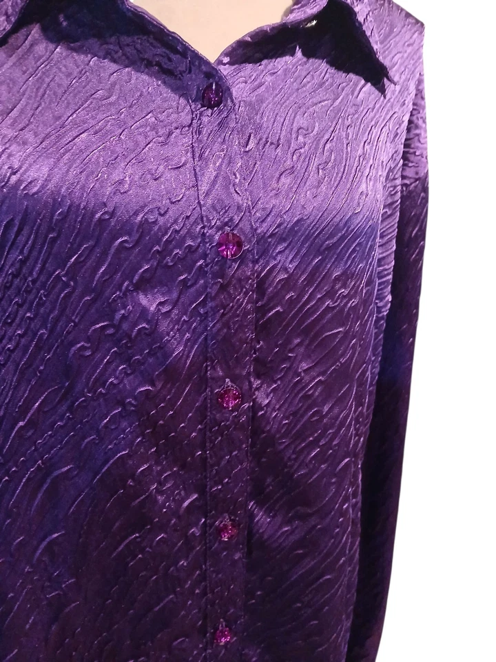 Blusa Maggie Barnes Ciruela Púrpura Mangas Largas Talla Grande Texturizada Brillante Talla 3x Foto 2 de 4
