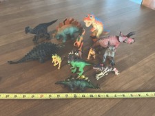 Lot of 17 Dinosaurs Toys