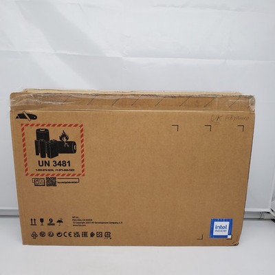 HP ProBook 450 G8 i5-1135G7 8GB 256GB 15.6'' FHD UK-Layout Aussteller_2,3_6