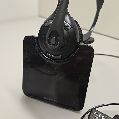 Plantronics C052 Cuffie Wireless con Base di Ricarica C052-XD1 - FUNZIONANTI - Foto 3 di 15