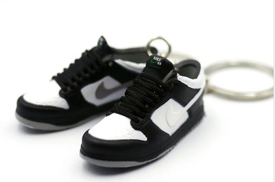 Nike Schlüsselanhänger Dunks Black Staple Pigeon Low SB Trainer Sneaker 3D Keychain + Box