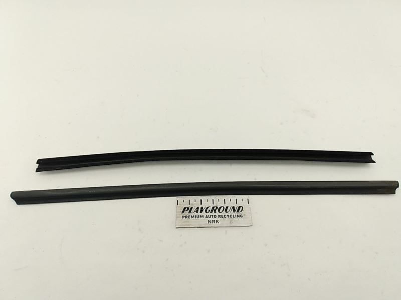 97-06 Jaguar XK8 XKR Left Door Window Sweep Molding Inner Outer Set