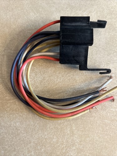 NORS 1965-1970 Chevy Ignition Switch Connector Pigtail - Picture 6 of 8