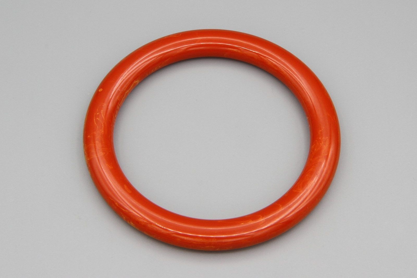 Vintage 50s Stackable Red Tomato Bangle Bracelet … - image 8