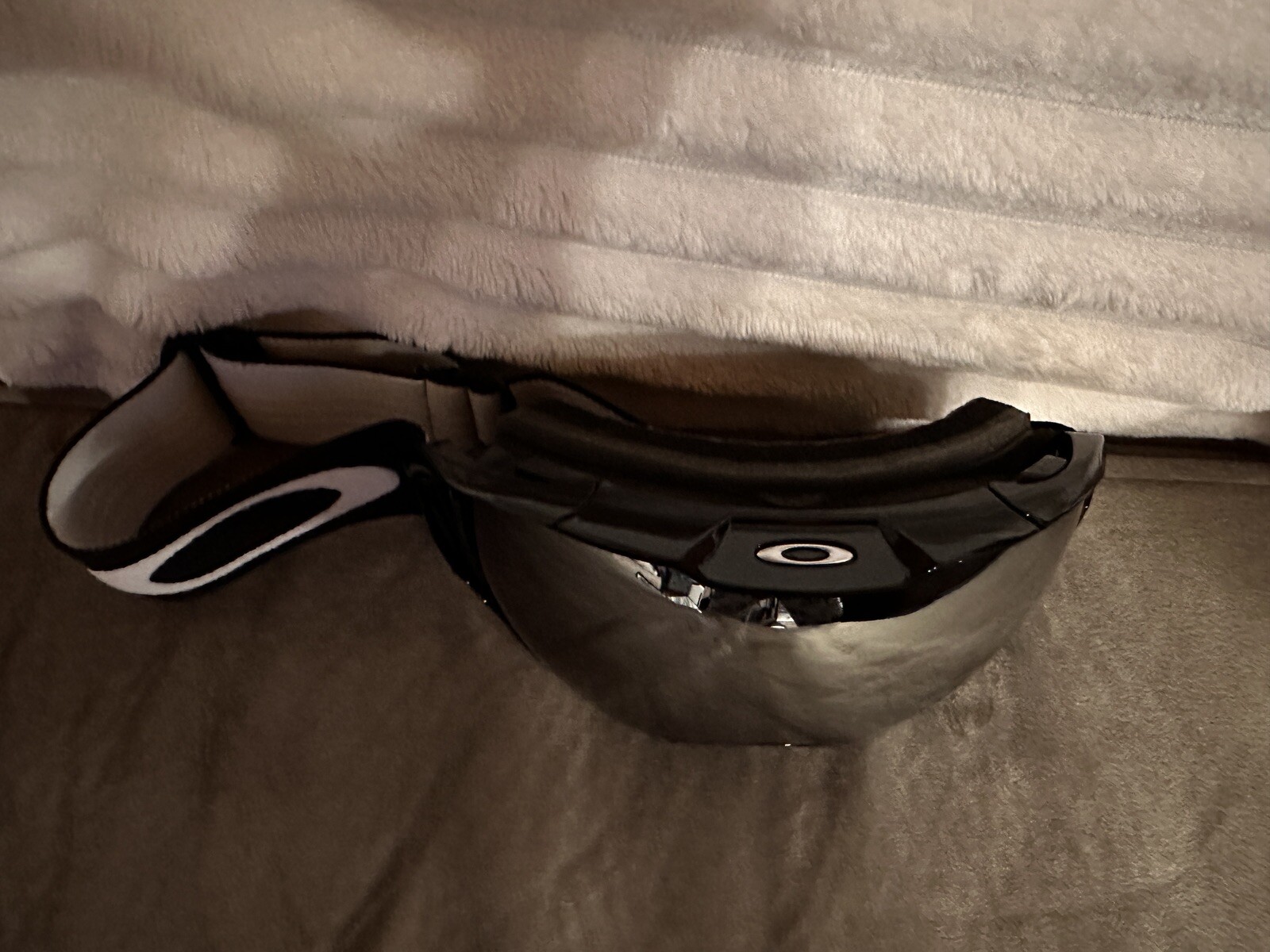 Oakley Airbrake Snow Ski Goggles w/ extra lense TWO PRIZM LENSES Mirrored XL