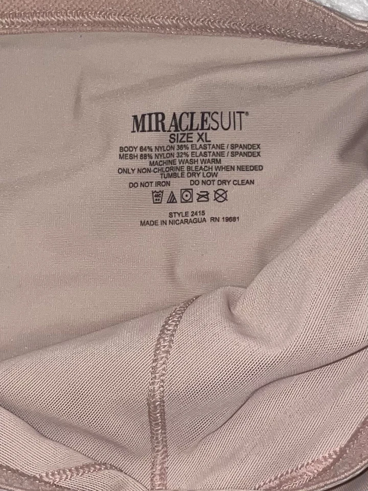 Miraclesuit Feminino Instantâneo Tummy Tuck Cintura Alta Cueca Modeladora 2415 XL Bege - Imagem 3 de 4