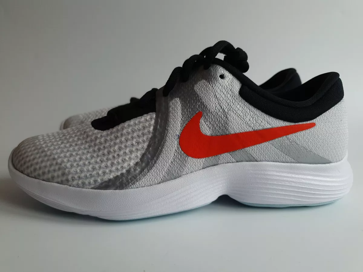 Nike revolution shop 4 sd