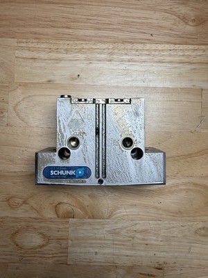 SCHUNK Universal Two Finger Pneumatic Gripper (PGN+P100-1-AS)
