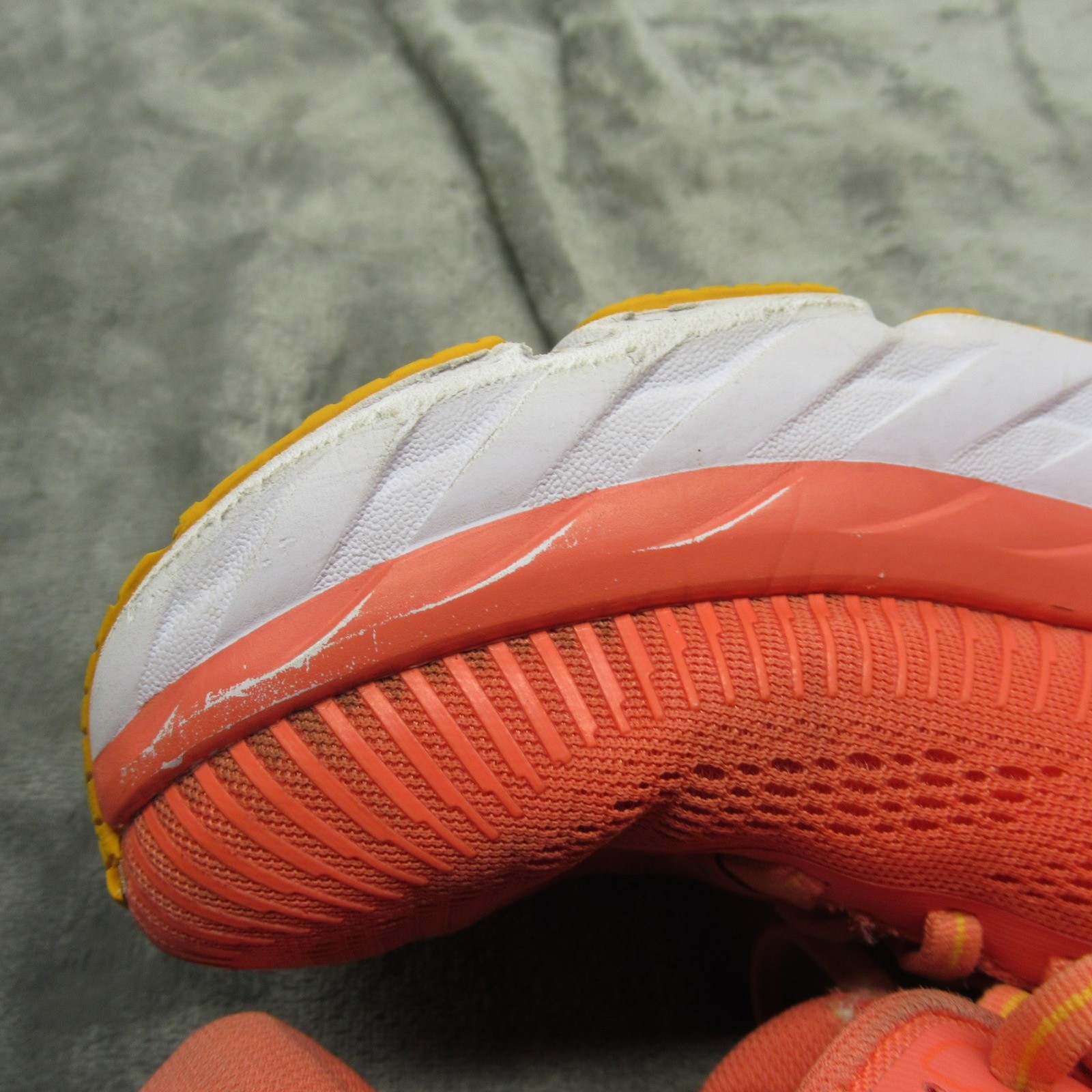 Hoka Bondi 7 Womens Shoes 8 Salmon Running Lightweight Jog Gym Active Hike Jog thumbnail 11