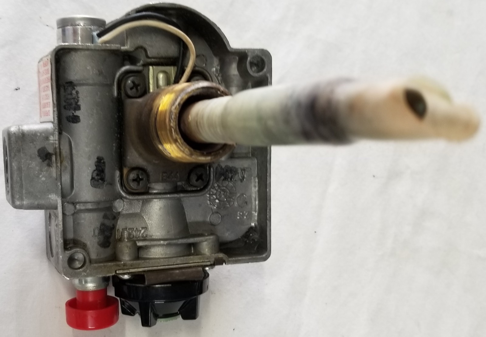 Robertshaw Unitrol 66-178-335 Hot Water Heater Gas Valve R110RTSP Works Perfect!