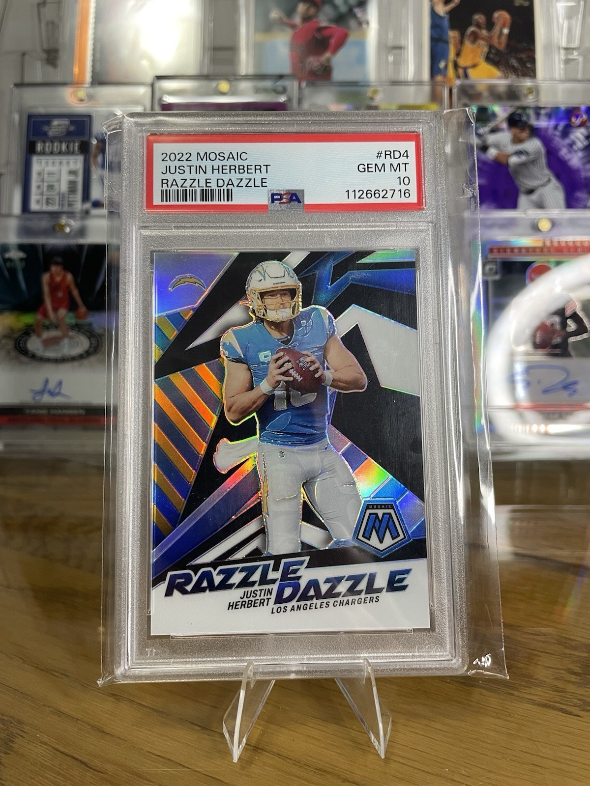 2022 Panini Mosaic Justin Herbert #RD4 Razzle Dazzle PSA 10