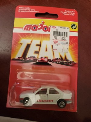 Hot Wheels PEUGEOT  Team Majority 205 RALLYE  Peugeot White