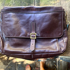 Fossil Brown Pebbled Leather  Defender   Messenger Bag with extra shoulder strap