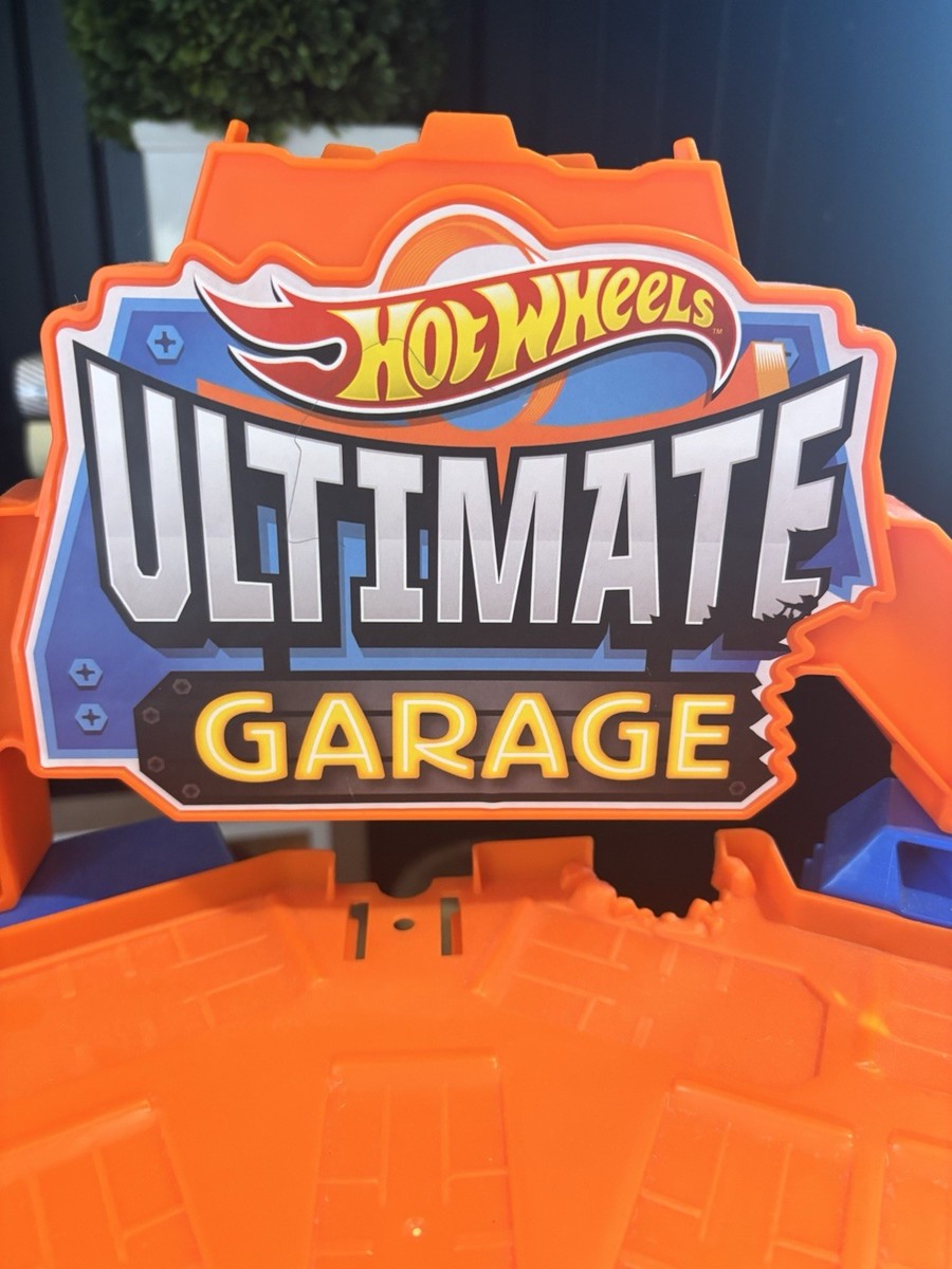 Hot Wheels Ultimate Garage Play Set T-Rex Car Elevator Stores 100+