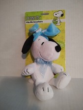 Snoopy Peanuts Clip-Me Anywhere Easter Plush Mint