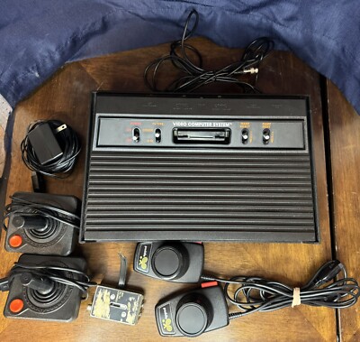 Atari 2600 Console W/ 15 Games Paddles 2 Joysticks RCA RF Connector ...
