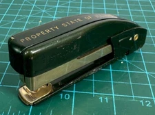 Vintage Swingline 77S Stapler Green Made in U.S.A. State of Illinois