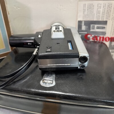CANON AUTO ZOOM 518 Super 8 Camera with Case & Manual Barely Used
