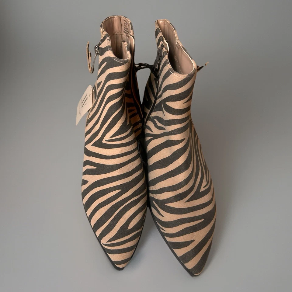 Worthington Zebra Print Ankle Boots Size 9 Medium | Double Zip | New $75 Value - Image 2 of 4
