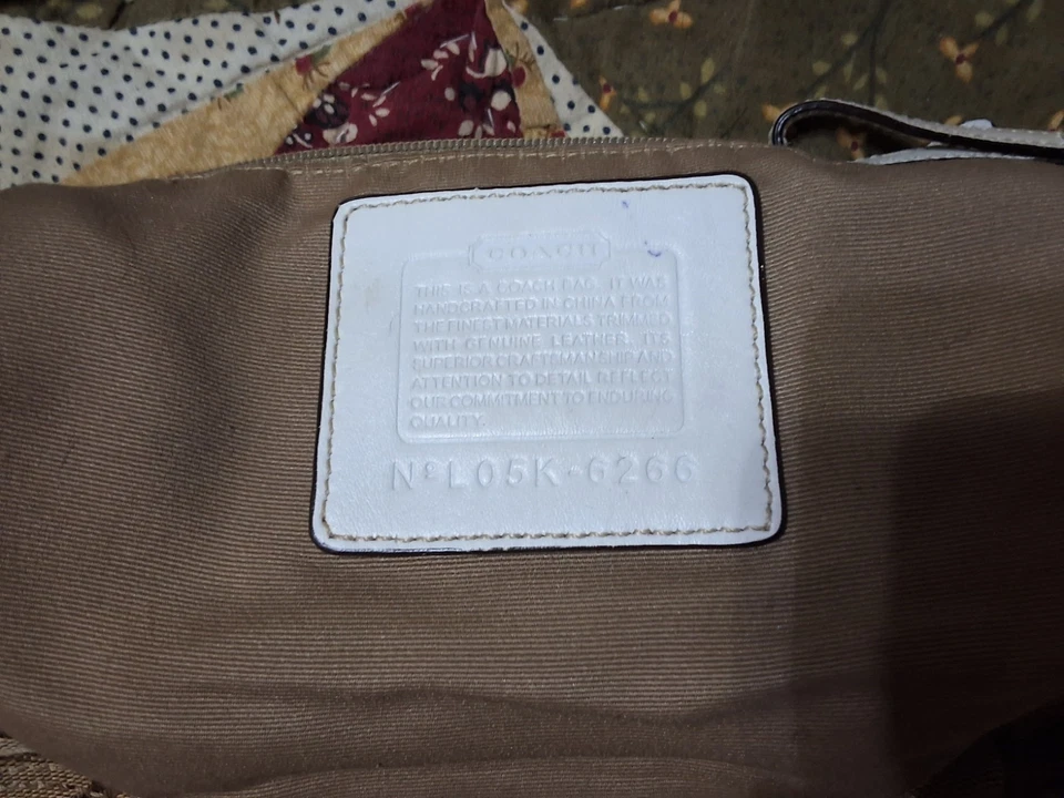 蔻驰复古Soho流浪汉限量版编织皮革表带 — 第 3/4 张图片