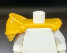 NEW LEGO  Pearl Gold Minifigure Armor Round Shoulder Pad Right Ninjago Castle