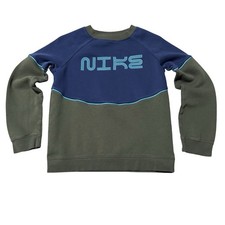 Nike Youth Boy Double Sided Logo Graphic Crewneck Sweatshirt Size Large 18.5x22