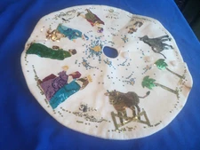 MICHAEL SIMON  19'' CHRISTMAS TREE SKIRT