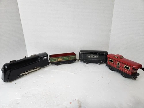 Vintage Marx Tin Litho Windup Train Engine Cars Locomotive Railroad Set