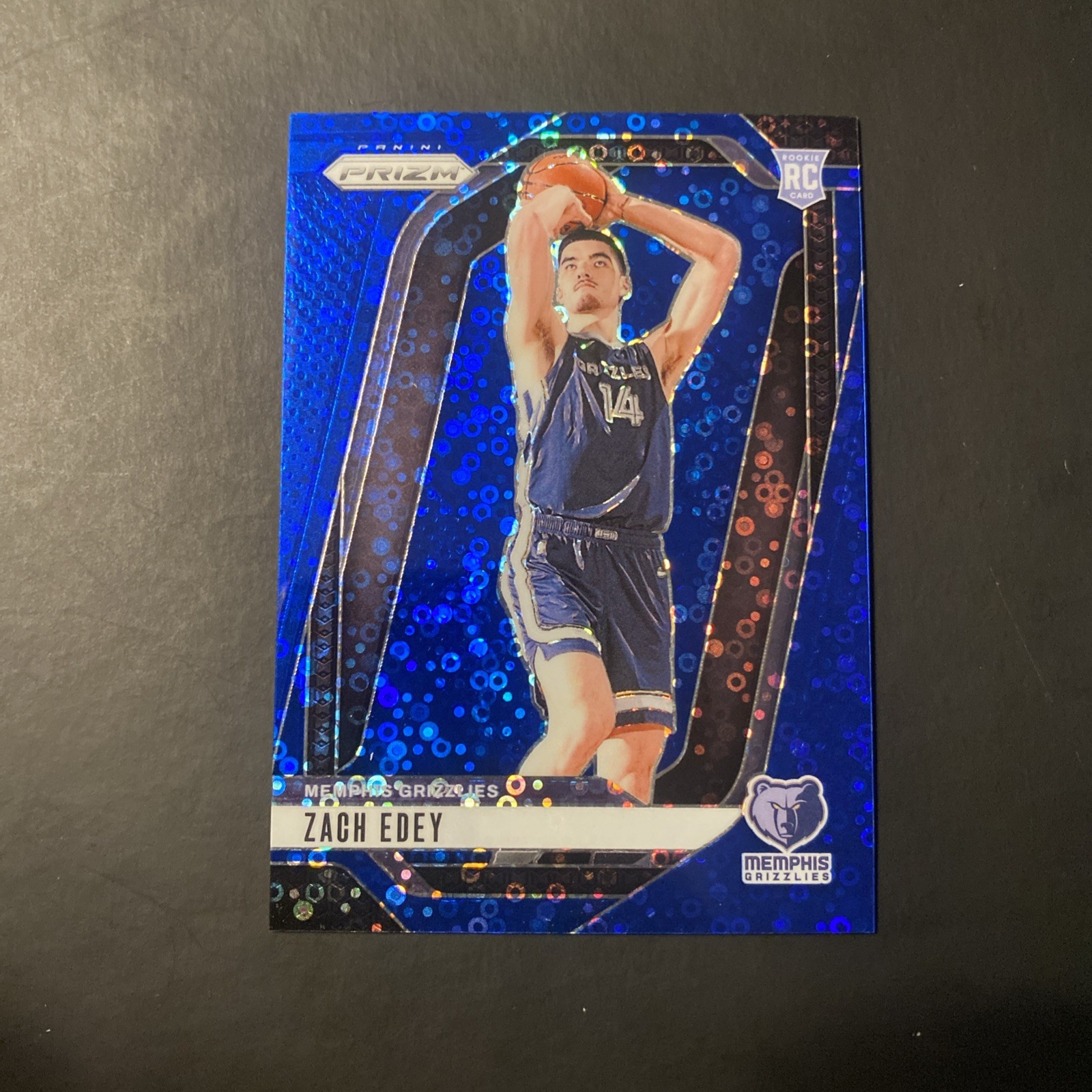 2024-25 Panini Prizm Zach Edey #249 Blue Disco Fast Break Prizm 001 /150