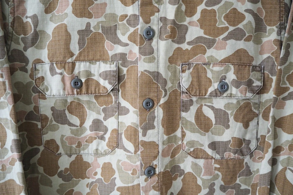 Camisa CARHARTT Talla S Verde Camuflaje Patrón Algodón Pesado Camuflaje Ropa de Calle Foto 4 de 4