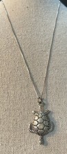 Sterling Silver Sea Turtle Pendant 8 Grams Box Chain 22 Detail 7/8 X 1.5