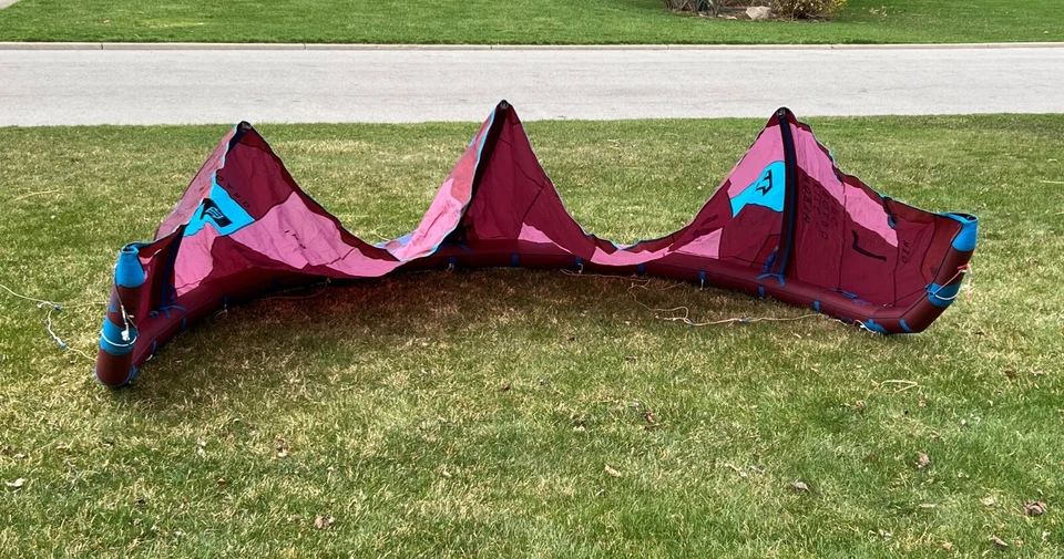 North NEO 7m Kitesurfing Kite - 2017 Wave Riding Freeride Very Good Condition - Image 2 of 4