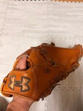 Under Armour Pitcher's Hard Baseball Glove Used Softball 6 Months Black Leather